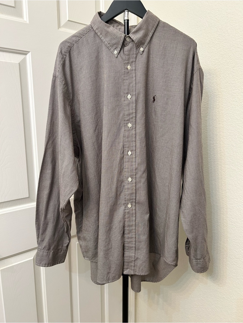 Ralph Lauren Men’s Brown and White Houndstooth Long-Sleeve Button-Down Shirt